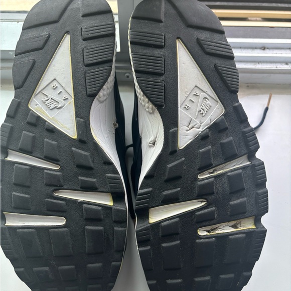 HURRAUCHE SNEAKERS - Picture 4 of 4